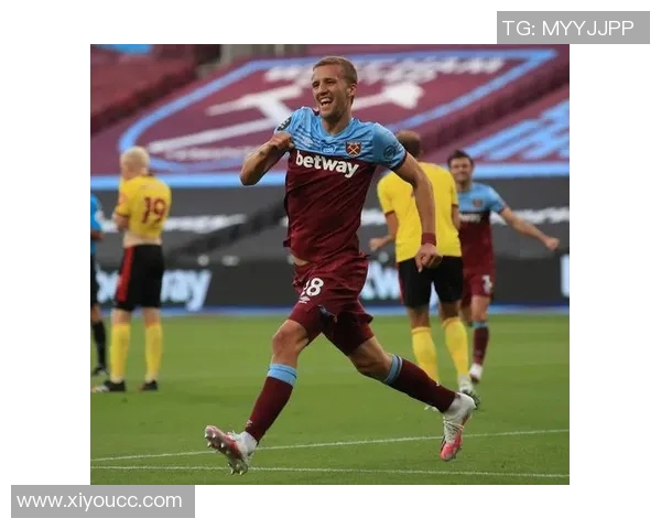 英超权威发布篮球团队协作实力榜单揭晓各队表现与排名分析